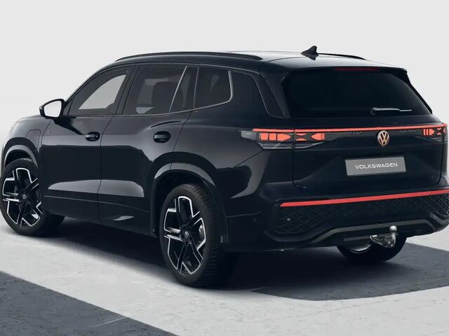 Фольксваген Tayron 2025 в Европе на Automoto.ua Черный Фольксваген Tayron, объемом двигателя 1.5 л и пробегом 10 тыс. км за 75171 $, фото 1 на Automoto.ua