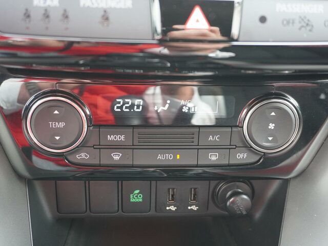 Мицубиси Eclipse Cross 2019 в Европе на Automoto.ua Мицубиси Eclipse Cross, объемом двигателя 1.5 л и пробегом 43 тыс. км за 17990 $, фото 16 на Automoto.ua