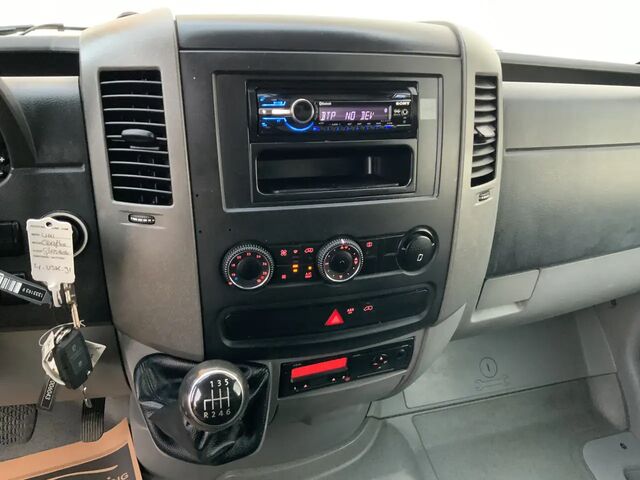 Фольксваген Крафтер 2011 в Европе на Automoto.ua Белый Фольксваген Крафтер, объемом двигателя 1.97 л и пробегом 194 тыс. км за 15470 $, фото 4 на Automoto.ua