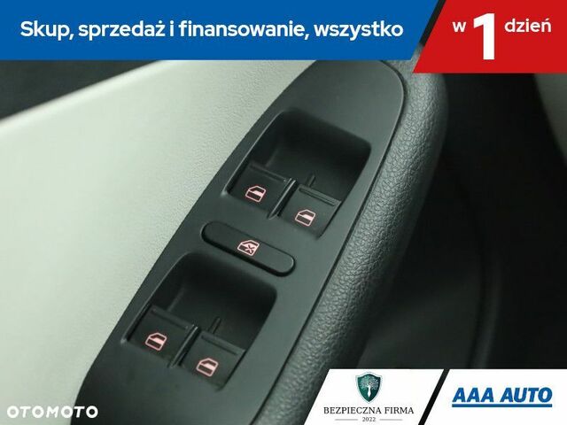 Фольксваген Джетта, об'ємом двигуна 1.4 л та пробігом 89 тис. км за 12527 $, фото 16 на Automoto.ua