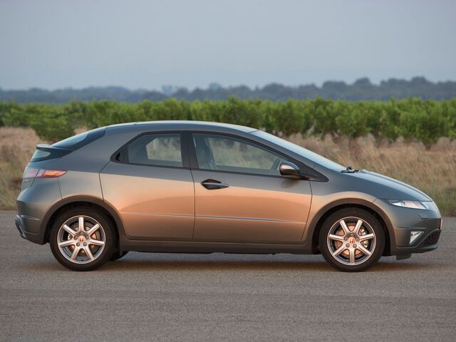 Хонда Сівік, Хетчбек 2006 - н.в. Fastback VIII 1.4 i