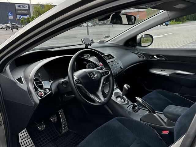 Хонда Сівік, об'ємом двигуна 1.8 л та пробігом 97 тис. км за 4968 $, фото 11 на Automoto.ua