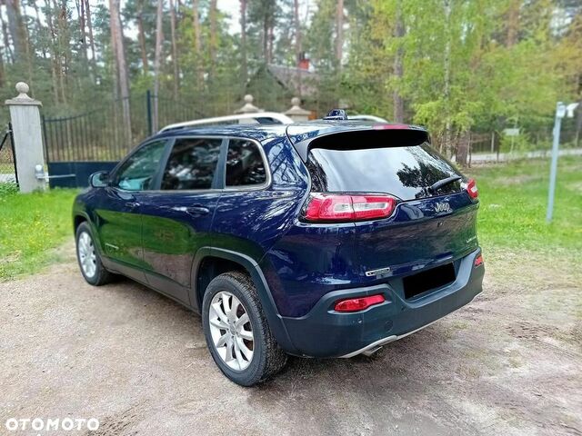 Джип Cherokee, об'ємом двигуна 1.96 л та пробігом 249 тис. км за 12073 $, фото 15 на Automoto.ua