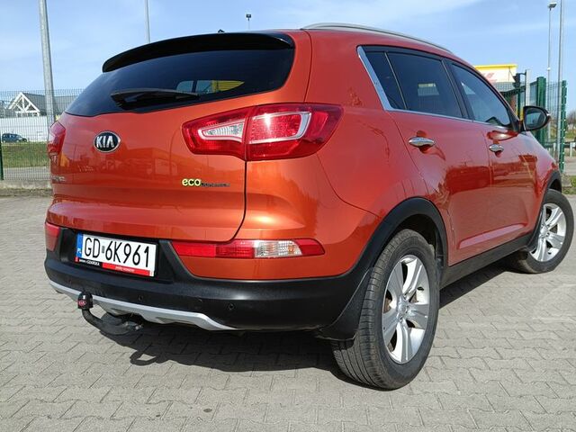 Киа Sportage, объемом двигателя 1.59 л и пробегом 95 тыс. км за 10130 $, фото 4 на Automoto.ua