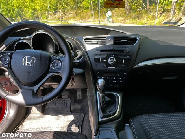 Хонда Сівік, об'ємом двигуна 1.8 л та пробігом 50 тис. км за 12937 $, фото 4 на Automoto.ua