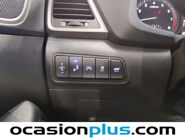 Хендай Туксон 2016 в Европе на Automoto.ua Белый Хендай Туксон, объемом двигателя 1.59 л и пробегом 108 тыс. км за 24291 $, фото 10 на Automoto.ua