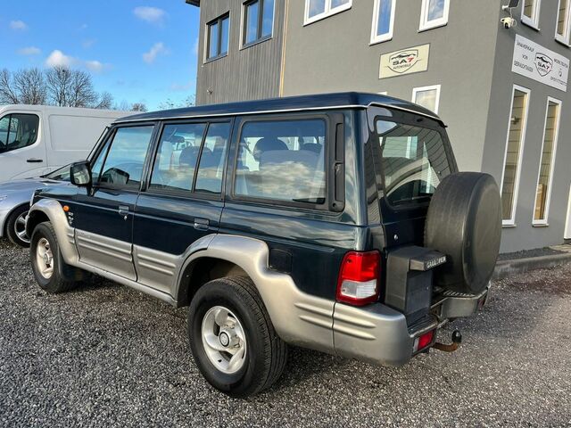 Міцубісі Галоппер 2000 у Європі на Automoto.ua Зелений Міцубісі Галоппер, об'ємом двигуна 2.97 л та пробігом 155 тис. км за 7619 $, фото 7 на Automoto.ua