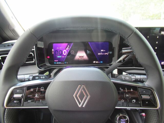 Рено R 4 2025 в Европе на Automoto.ua Зеленый Рено R 4, объемом двигателя 0 л и пробегом 2 тыс. км за 44111 $, фото 21 на Automoto.ua