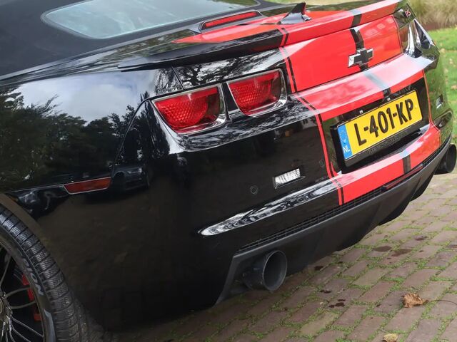 Шевроле Камаро 2012 в Европе на Automoto.ua Черный Шевроле Камаро, объемом двигателя 3.56 л и пробегом 131 тыс. км за 23241 $, фото 11 на Automoto.ua