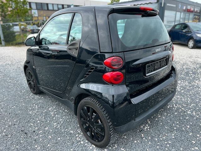 Чорний Смарт Fortwo, об'ємом двигуна 1 л та пробігом 112 тис. км за 3228 $, фото 6 на Automoto.ua