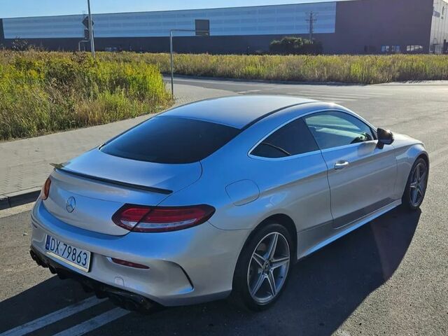 Мерседес Ц-Клас 2018 у Європі на Automoto.ua Сірий Мерседес Ц-Клас, об'ємом двигуна 1 л та пробігом 144 тис. км за 24819 $, фото 2 на Automoto.ua