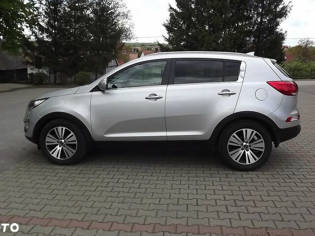 Кіа Sportage, об'ємом двигуна 1.69 л та пробігом 159 тис. км за 11210 $, фото 4 на Automoto.ua