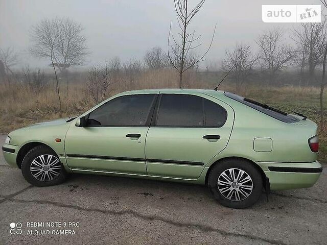 Ниссан Примера, Хэтчбек 1990 - 1997 Liftback (P10) 1.6 MT (90 Hp)