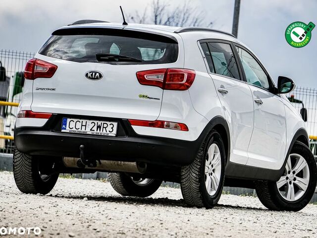 Киа Sportage, объемом двигателя 1.59 л и пробегом 193 тыс. км за 10043 $, фото 11 на Automoto.ua