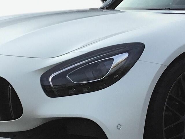 Белый Мерседес AMG GT, объемом двигателя 3.98 л и пробегом 3 тыс. км за 161442 $, фото 5 на Automoto.ua