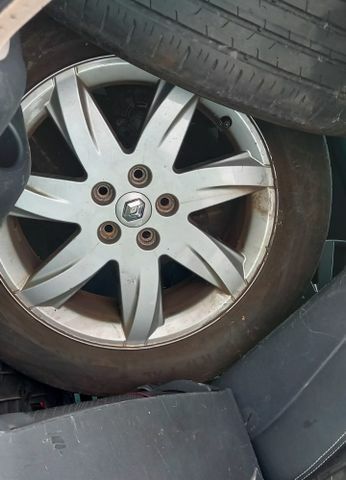 Рено Гранд Еспейс 2013 у Європі на Automoto.ua Сірий Рено Гранд Еспейс, об'ємом двигуна 2 л та пробігом 248 тис. км за 3216 $, фото 12 на Automoto.ua