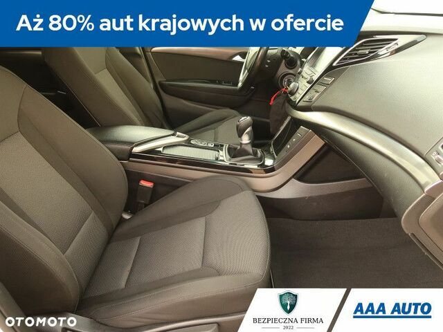 Хендай і40, об'ємом двигуна 1.69 л та пробігом 129 тис. км за 11879 $, фото 9 на Automoto.ua