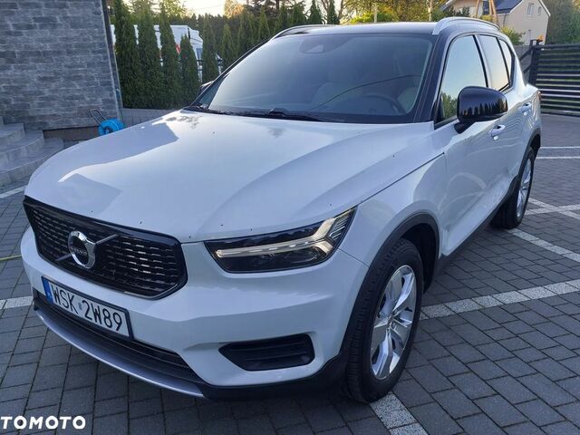 Вольво XC40, объемом двигателя 1.97 л и пробегом 110 тыс. км за 21361 $, фото 1 на Automoto.ua