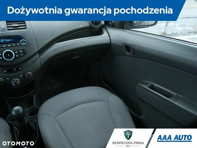 Шевроле Спарк, объемом двигателя 1 л и пробегом 168 тыс. км за 3240 $, фото 8 на Automoto.ua