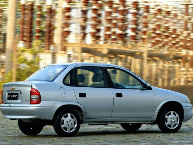 Шевроле Классик, Седан 2004 - н.в. 2.2 i 16V