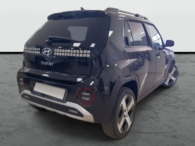 Хендай Inster 2025 у Європі на Automoto.ua Чорний Хендай Inster, об'ємом двигуна 0 л та пробігом 4 тис. км за 26777 $, фото 1 на Automoto.ua