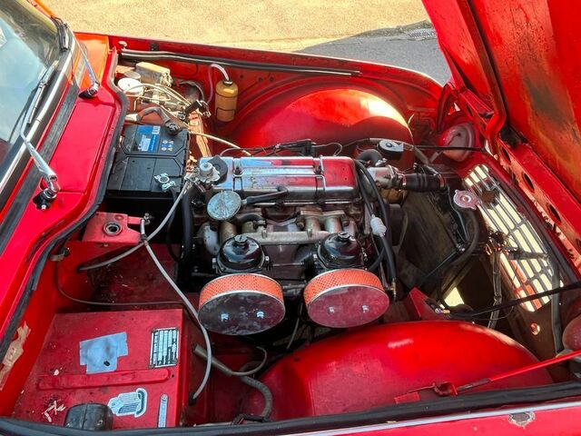Червоний Тріумф TR4, об'ємом двигуна 0 л та пробігом 40 тис. км за 13646 $, фото 3 на Automoto.ua