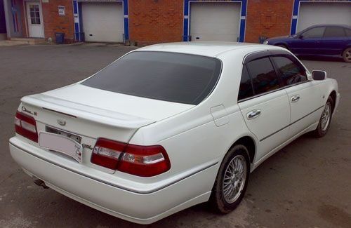 Ніссан Сіма, Седан 2001 - н.в. (F50) 4.5 i V8 32V