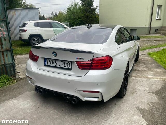 БМВ M4, объемом двигателя 2.98 л и пробегом 86 тыс. км за 40367 $, фото 6 на Automoto.ua