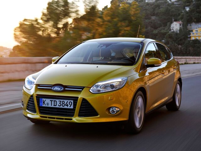 Форд Фокус, Хэтчбек 2011 - н.в. Hatchback III 1,6 EcoBoost MT (150 Hp)