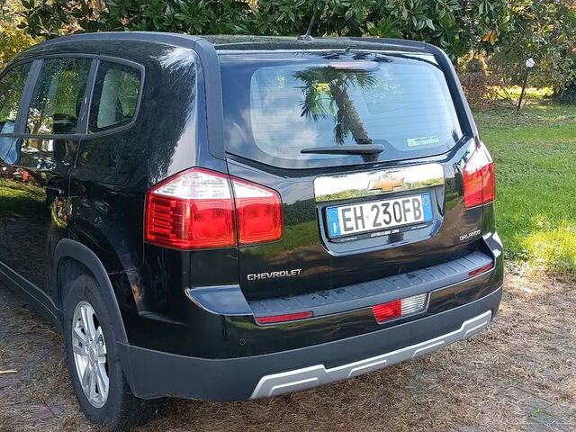 Шевроле Орландо 2011 в Европе на Automoto.ua Шевроле Орландо, объемом двигателя 0 л и пробегом 220 тыс. км за 5787 $, фото 2 на Automoto.ua