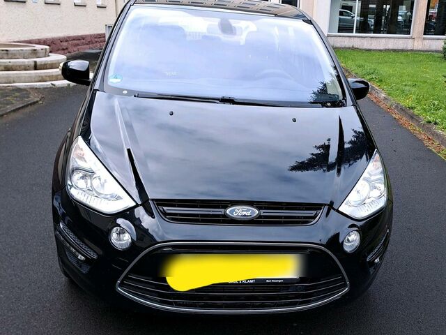 Форд Си-Макс 2010 в Европе на Automoto.ua Форд Си-Макс, объемом двигателя 0 л и пробегом 230 тыс. км за 5000 $, фото 2 на Automoto.ua