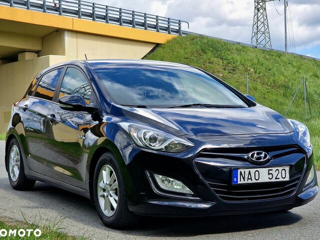 Хендай i30, об'ємом двигуна 1.59 л та пробігом 221 тис. км за 6350 $, фото 5 на Automoto.ua