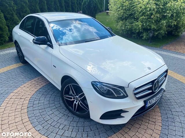 Мерседес Е-Класс 2018 в Европе на Automoto.ua Мерседес Е-Класс, объемом двигателя 1.99 л и пробегом 76 тыс. км за 107010 $, фото 11 на Automoto.ua