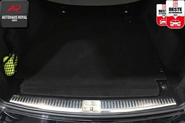 Чорний Мерседес E 250, об'ємом двигуна 1.99 л та пробігом 88 тис. км за 32164 $, фото 8 на Automoto.ua