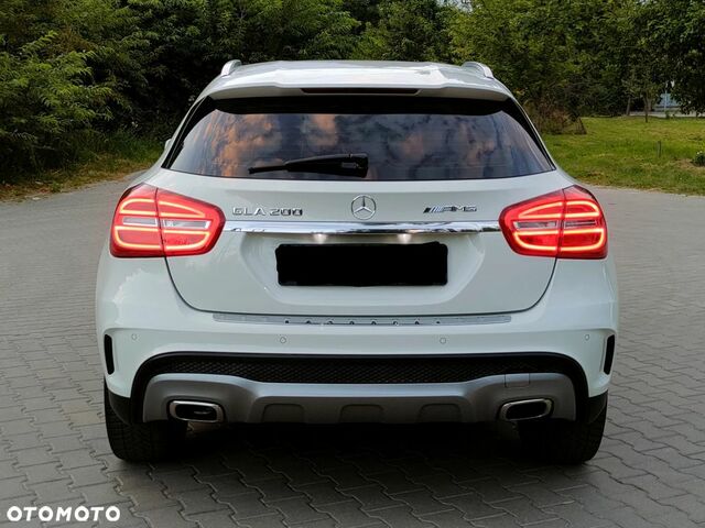 Мерседес ГЛА-Клас 2015 у Європі на Automoto.ua Білий Мерседес ГЛА-Клас, об'ємом двигуна 1 л та пробігом 167 тис. км за 14988 $, фото 8 на Automoto.ua