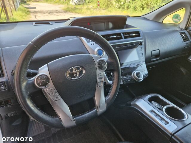 Тойота Prius Plus, об'ємом двигуна 1.8 л та пробігом 32 тис. км за 11987 $, фото 5 на Automoto.ua