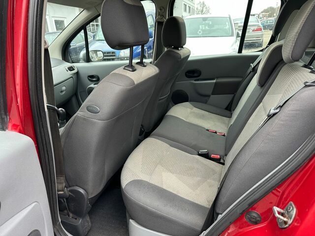 Рено Модус 2007 у Європі на Automoto.ua Червоний Рено Модус, об'ємом двигуна 1.15 л та пробігом 246 тис. км за 1472 $, фото 12 на Automoto.ua