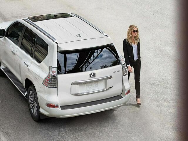 Смотреть все параметры Lexus GX 2023