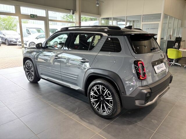 Рено R 4 2025 в Европе на Automoto.ua Серый Рено R 4, объемом двигателя 0 л и пробегом 10 тыс. км за 41438 $, фото 18 на Automoto.ua