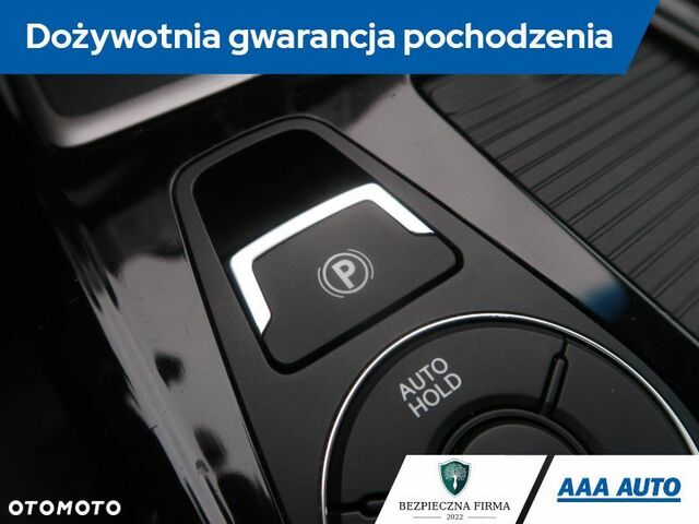 Хендай и40, объемом двигателя 2 л и пробегом 119 тыс. км за 13607 $, фото 19 на Automoto.ua