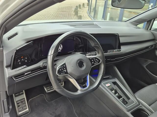 Фольксваген Golf GTE 2021 у Європі на Automoto.ua Білий Фольксваген Golf GTE, об'ємом двигуна 1.4 л та пробігом 71 тис. км за 30146 $, фото 12 на Automoto.ua