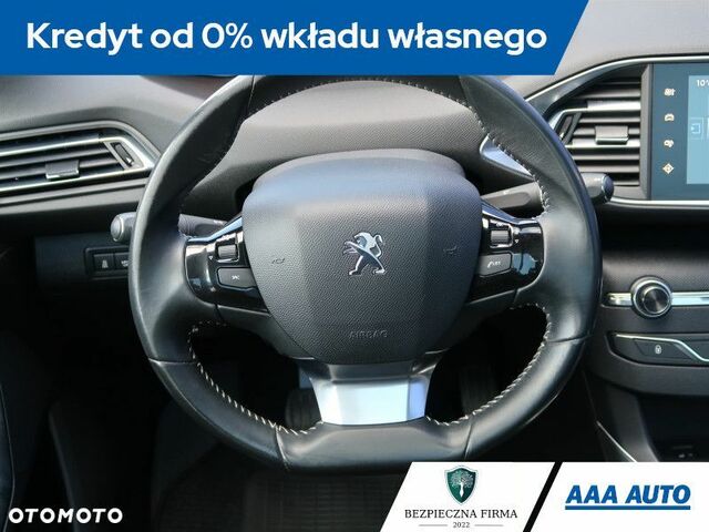 Пежо 308, об'ємом двигуна 1.2 л та пробігом 133 тис. км за 7991 $, фото 12 на Automoto.ua