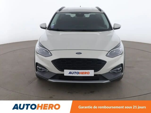 Форд Фокус 2019 в Европе на Automoto.ua Белый Форд Фокус, объемом двигателя 1 л и пробегом 70 тыс. км за 16916 $, фото 8 на Automoto.ua