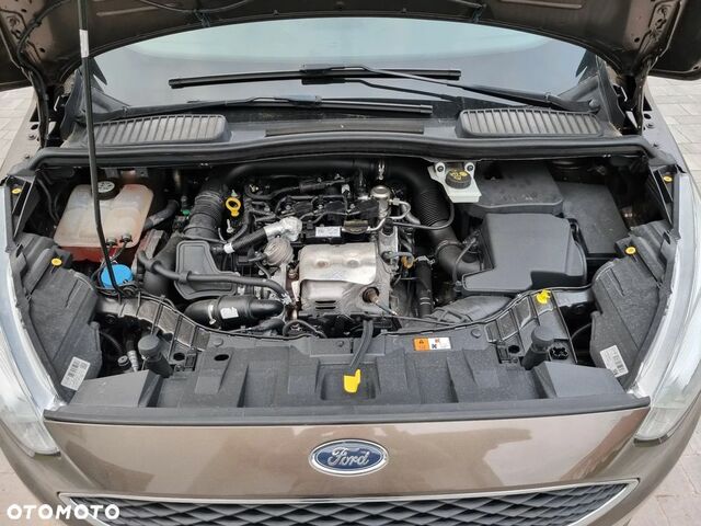 Форд Си-Макс, объемом двигателя 1 л и пробегом 134 тыс. км за 7538 $, фото 19 на Automoto.ua