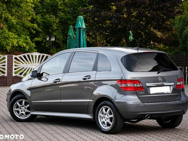 Мерседес Б-класс 2009 в Европе на Automoto.ua Серый Мерседес Б-класс, объемом двигателя 1 л и пробегом 219 тыс. км за 4819 $, фото 26 на Automoto.ua