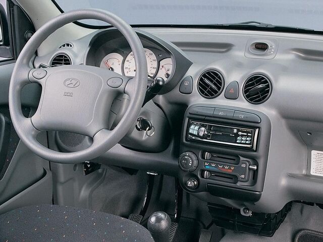 Хендай Атос, Хэтчбек 1997 - н.в. 1.0 i (58 hp)