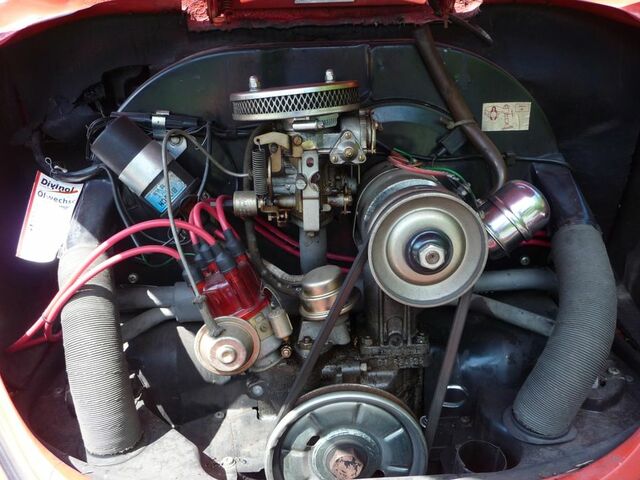 Червоний Фольксваген Кафер, об'ємом двигуна 1.18 л та пробігом 94 тис. км за 13392 $, фото 4 на Automoto.ua