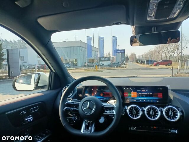 Мерседес ГЛА-Клас 2025 у Європі на Automoto.ua Білий Мерседес ГЛА-Клас, об'ємом двигуна 1 л та пробігом 10 тис. км за 68399 $, фото 11 на Automoto.ua