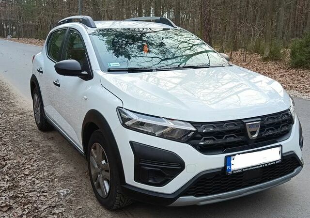 Дачия Sandero StepWay, объемом двигателя 1 л и пробегом 30 тыс. км за 13585 $, фото 4 на Automoto.ua