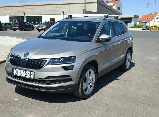 Шкода Karoq, об'ємом двигуна 1.97 л та пробігом 57 тис. км за 19222 $, фото 1 на Automoto.ua